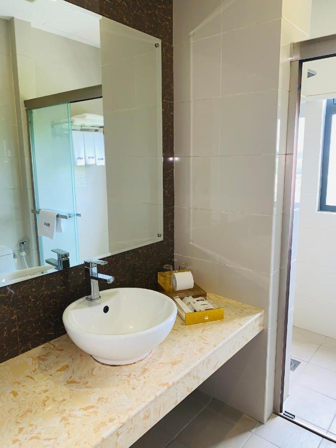 Wafa Hotel & Apartment Kampong Mata Mata Екстериор снимка