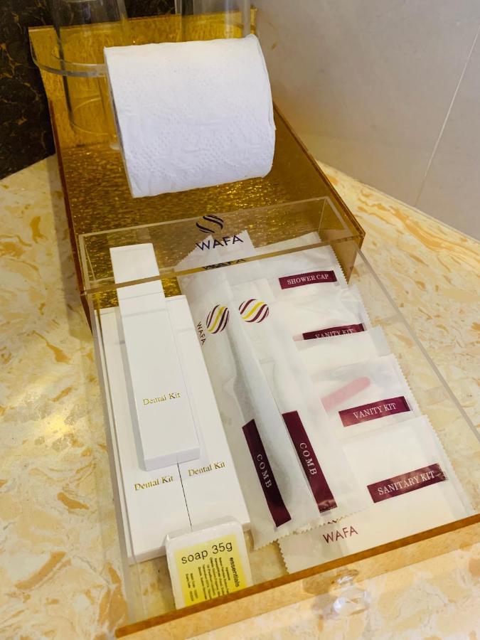 Wafa Hotel & Apartment Kampong Mata Mata Екстериор снимка